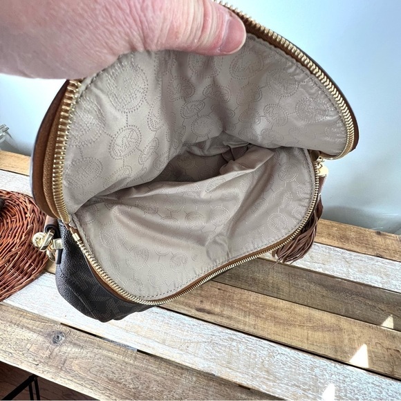 Michael Kors Brown Jet Medium Convertible Shoulder Bag Tassel Matching Wallet - Picture 5 of 16